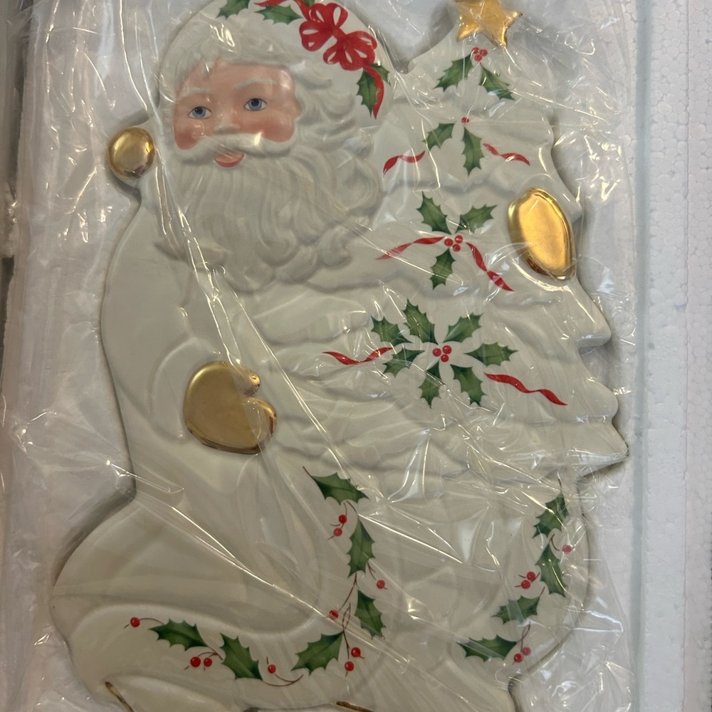 Santa Claus LENOX Christmas Trivet Wall Hanging Holiday Santa Collection 9”